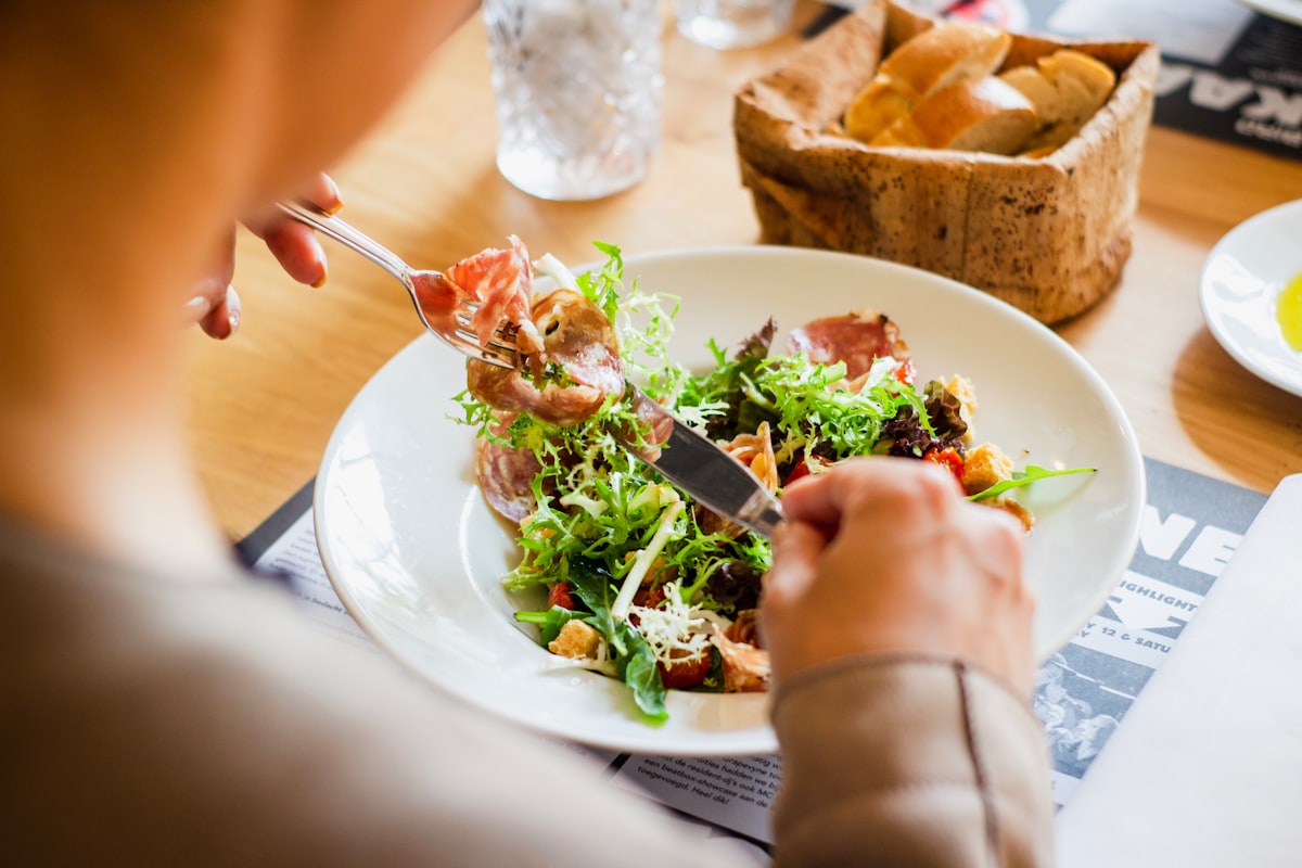 Healthcorenutrition szerkesztőségi csapat dietetikusokkal